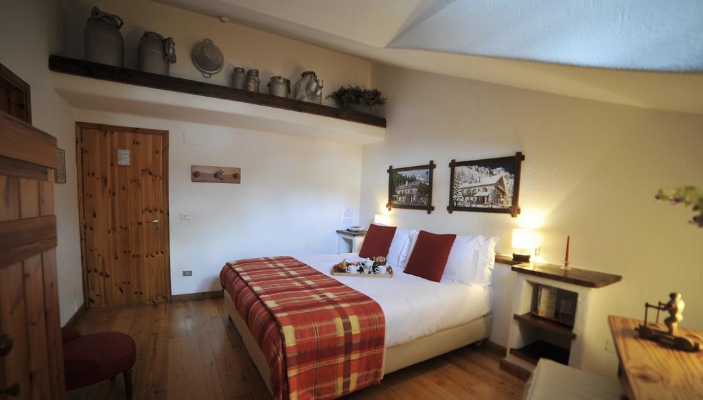 Hotel La Grange - Animal Chic Hotel Courmayeur Eksteriør bilde